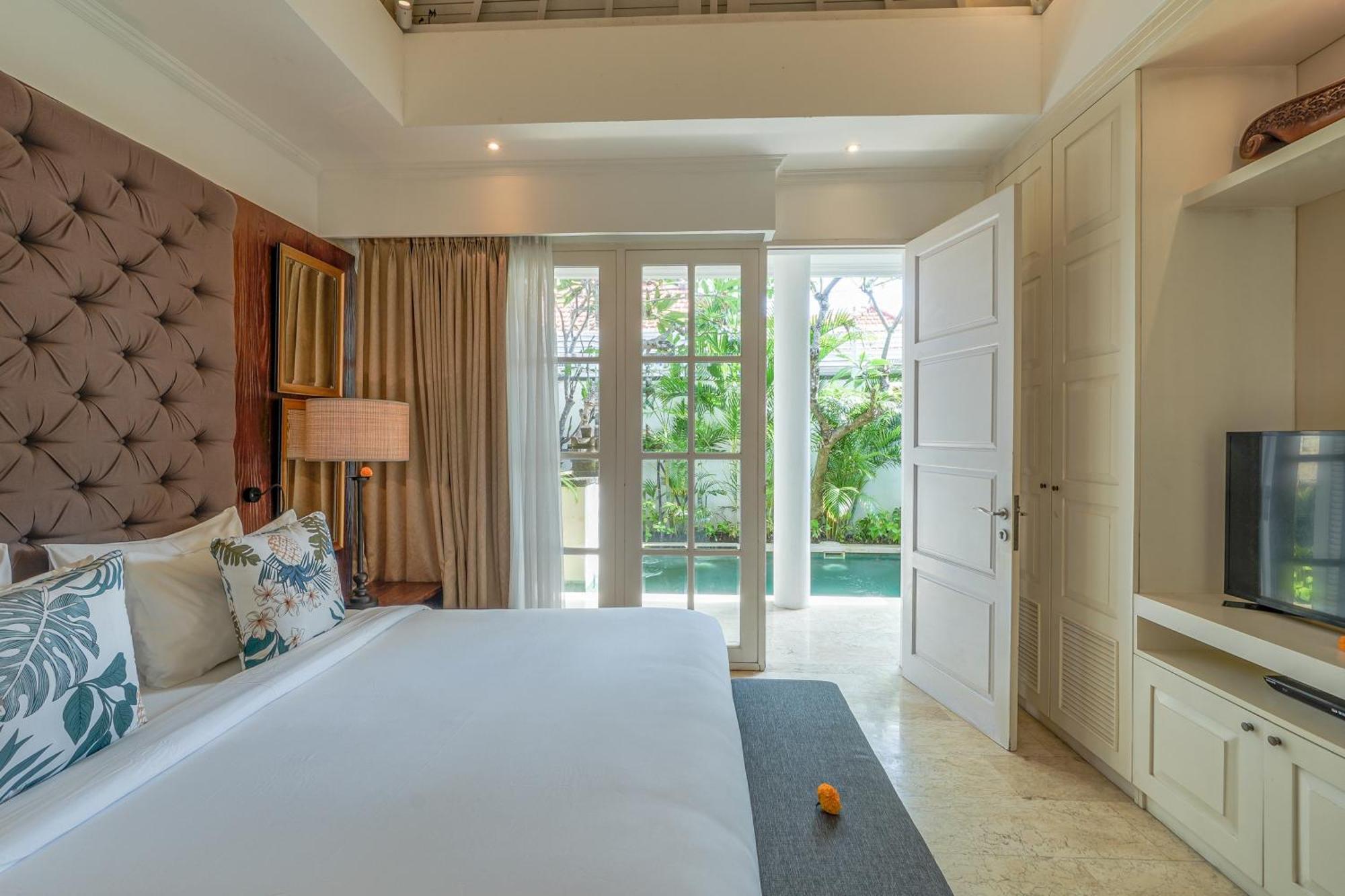 Mosan House - Unique Art-Filled Gem In Perfect Location A Short Walk From The Beach Or Seminyak Square Including Ac Office For Remote Working Zewnętrze zdjęcie